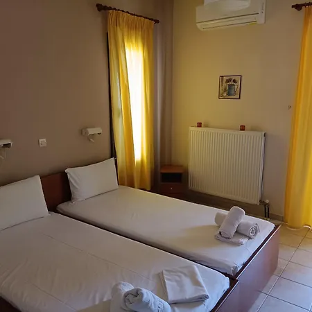 Poseidon Garden Apartment *