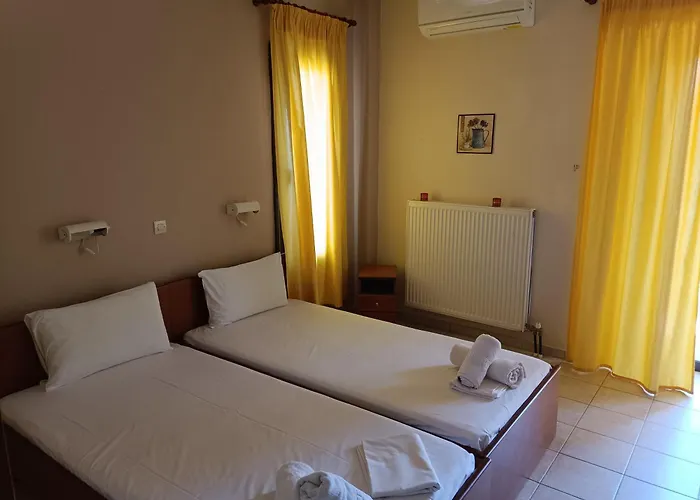 Poseidon Garden Apartment *